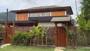 Casa Fiji - Suites Luxo - Praia de Itamambuca - Ao lado da praia